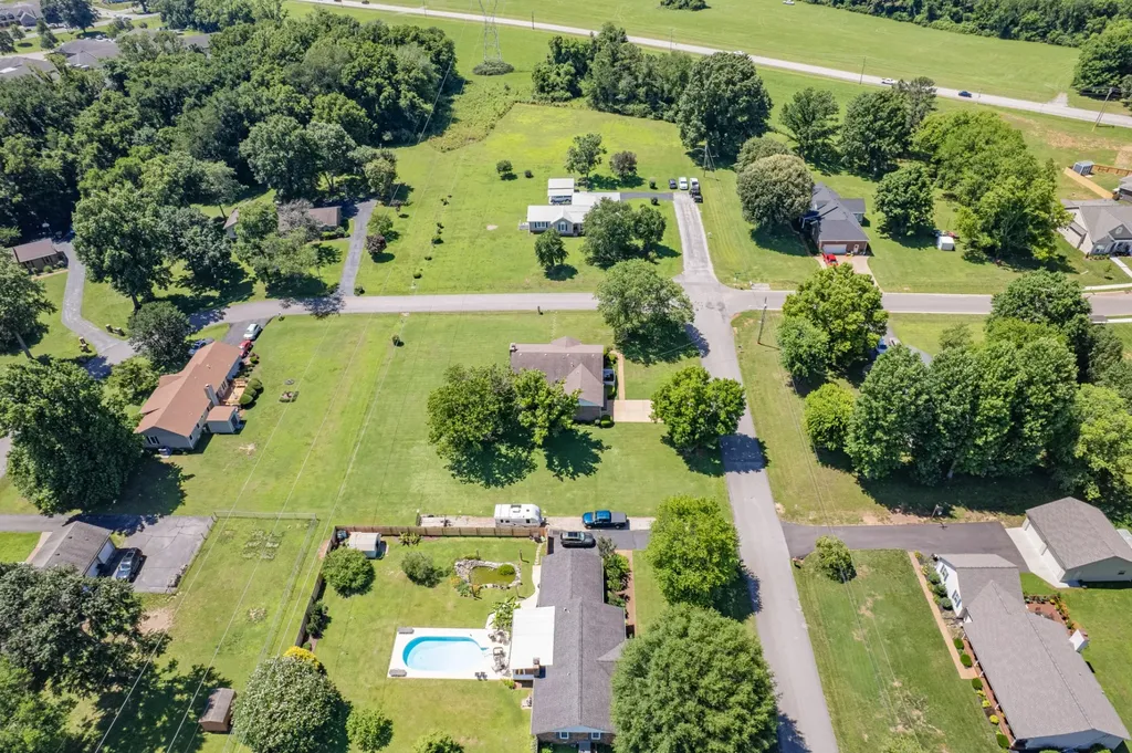 4011 Hays Drive Columbia TN 38401