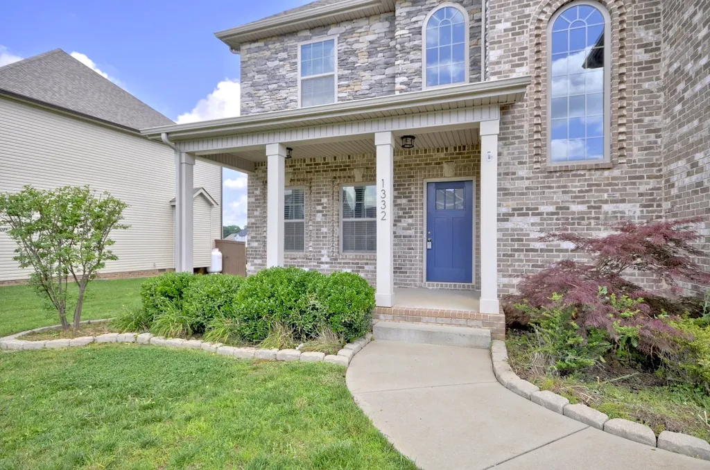 1332 Juniper Pass Clarksville TN 37043