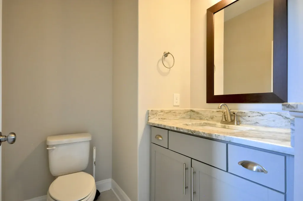 1332 Juniper Pass Clarksville TN 37043