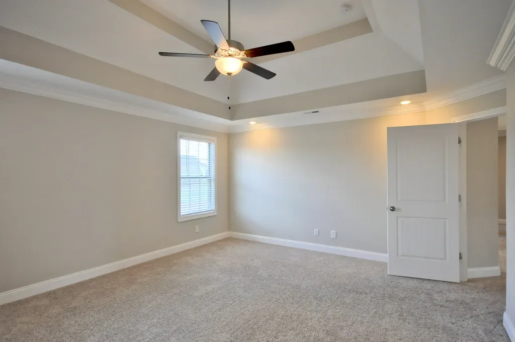 1332 Juniper Pass Clarksville TN 37043