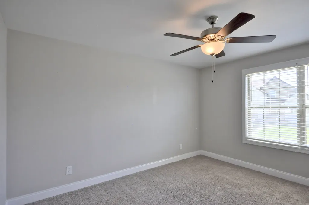 1332 Juniper Pass Clarksville TN 37043