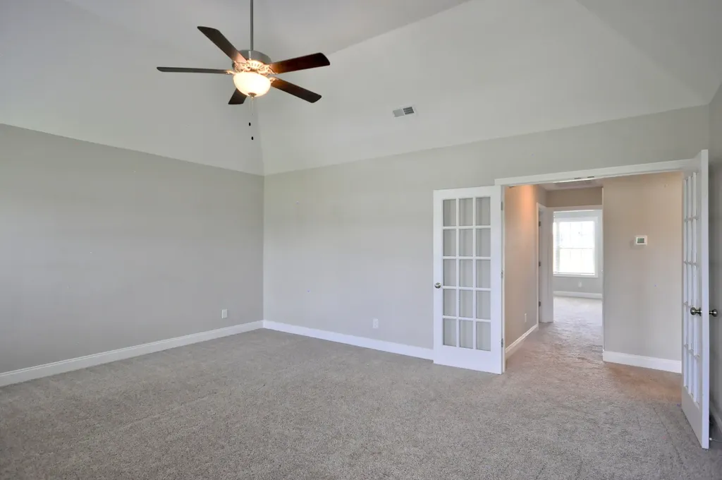 1332 Juniper Pass Clarksville TN 37043