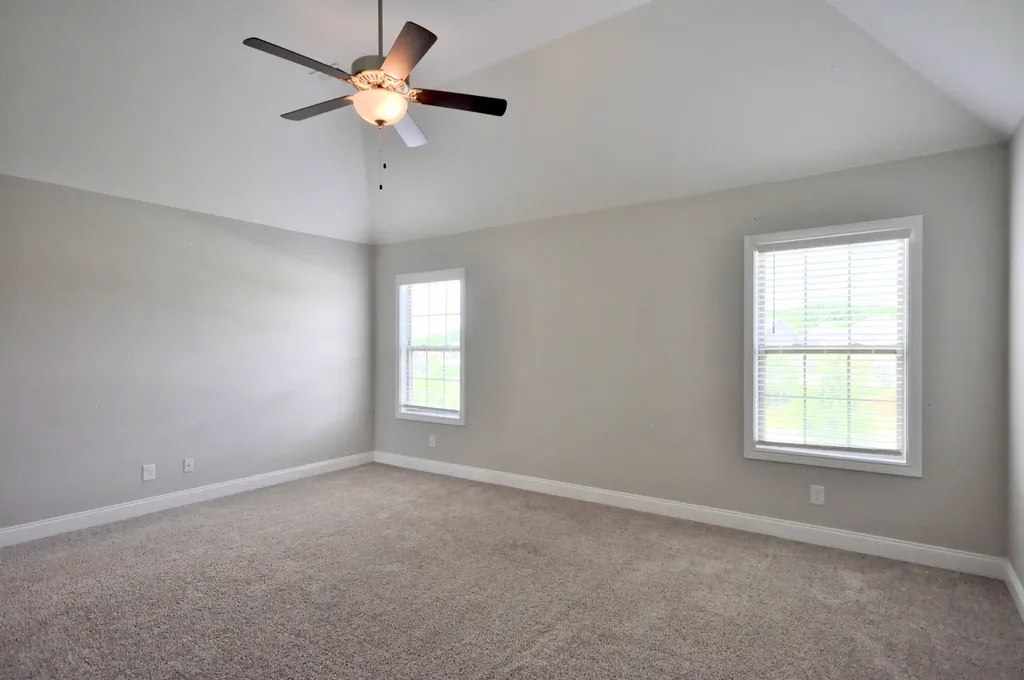 1332 Juniper Pass Clarksville TN 37043