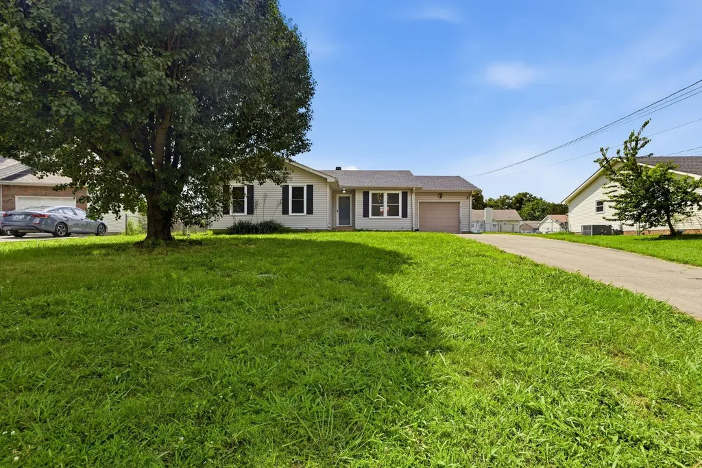 2660 Keyland Drive Clarksville TN 37040