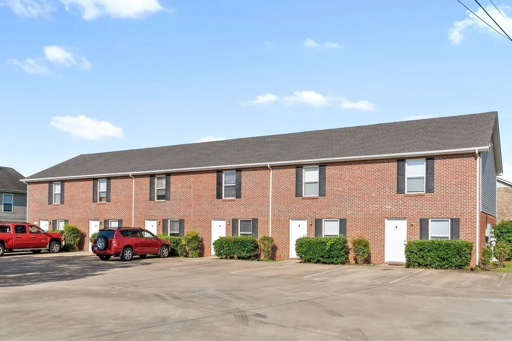 124 Coyote Court Clarksville TN 37043