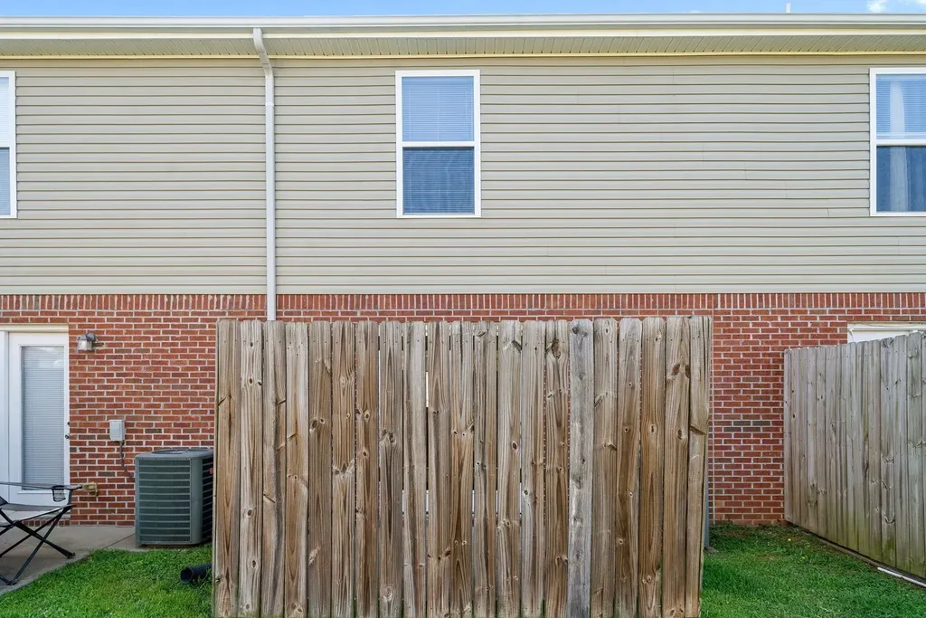 124 Coyote Court Clarksville TN 37043