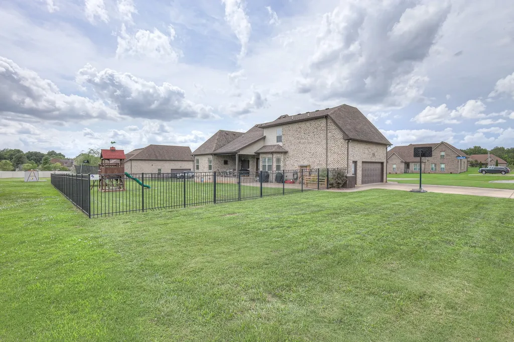 232 Waldron View Drive Murfreesboro TN 37130