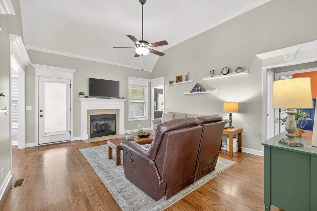 232 Waldron View Drive Murfreesboro TN 37130