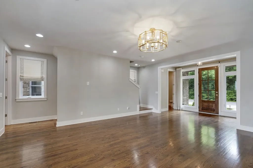 119 Demoss Road Nashville TN 37209