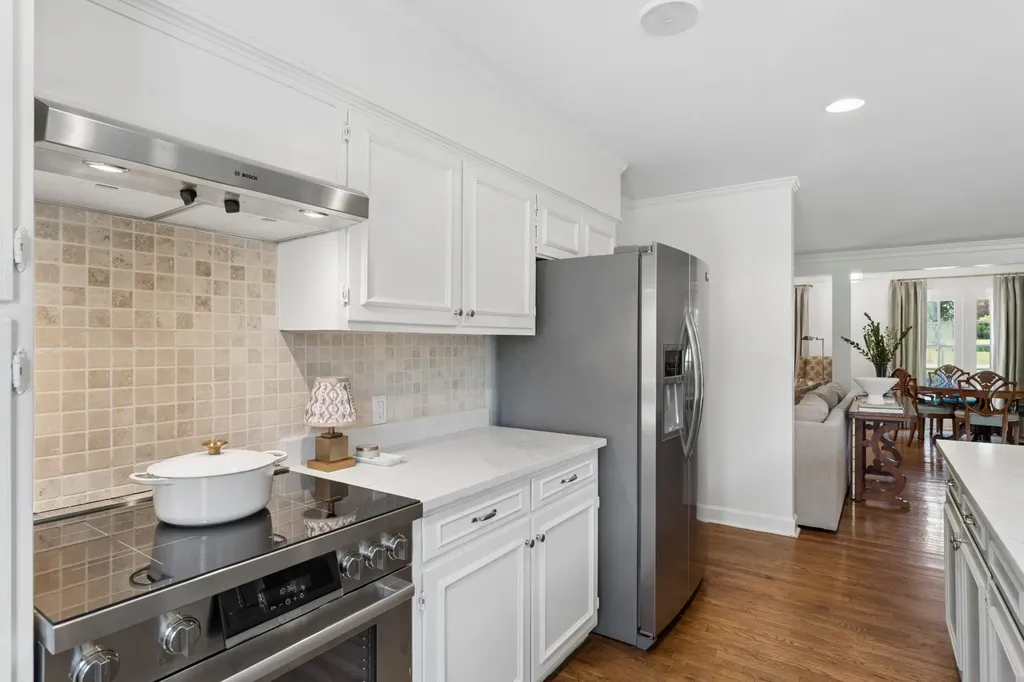 105 Brookfield Avenue Nashville TN 37205