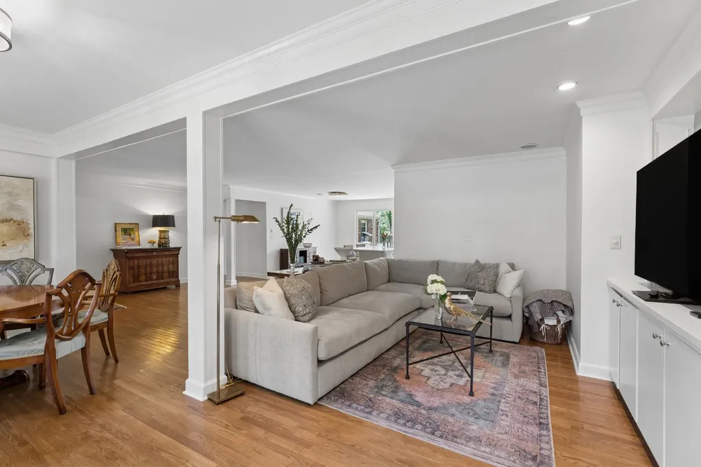 105 Brookfield Avenue Nashville TN 37205