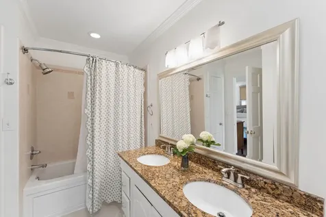 105 Brookfield Avenue Nashville TN 37205
