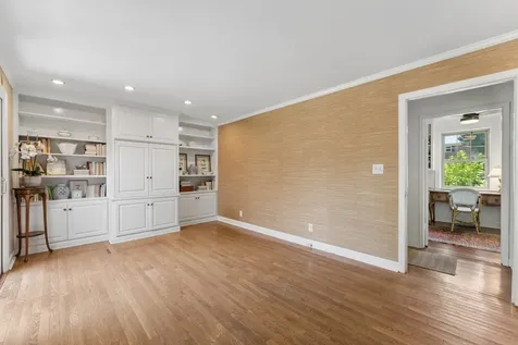 105 Brookfield Avenue Nashville TN 37205