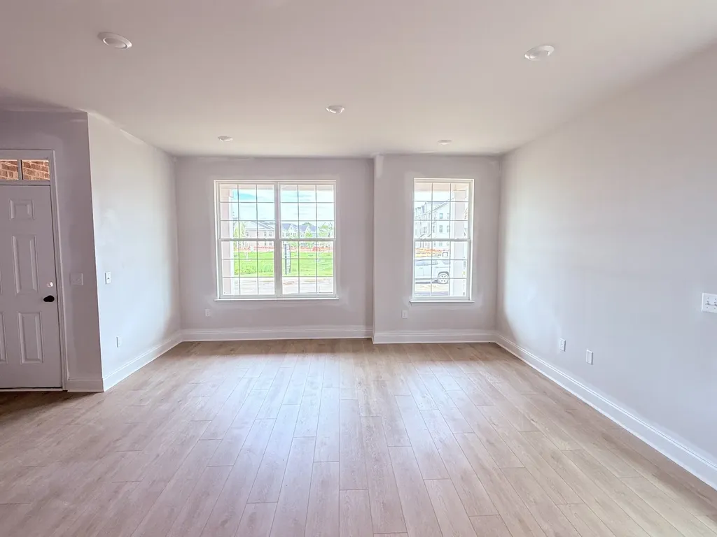 2718 Willowoak Trail Murfreesboro TN 37129