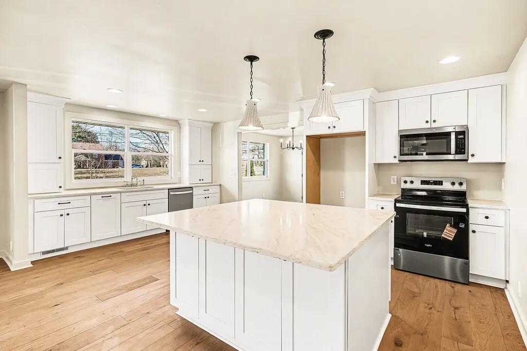 1616 Saundersville Ferry Road Mount Juliet TN 37122