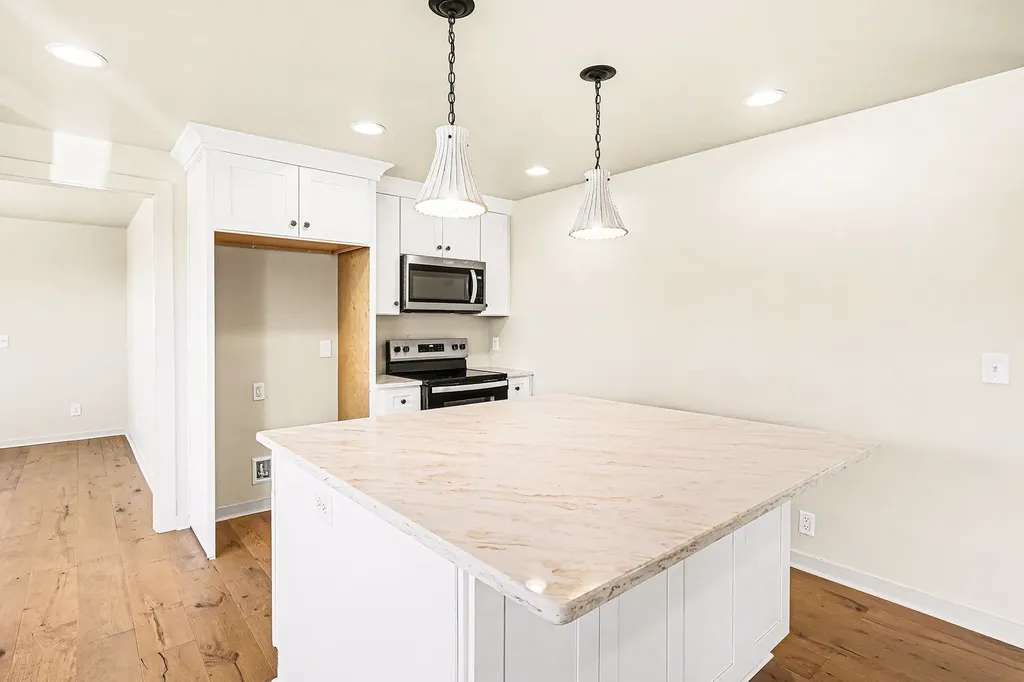 1616 Saundersville Ferry Road Mount Juliet TN 37122