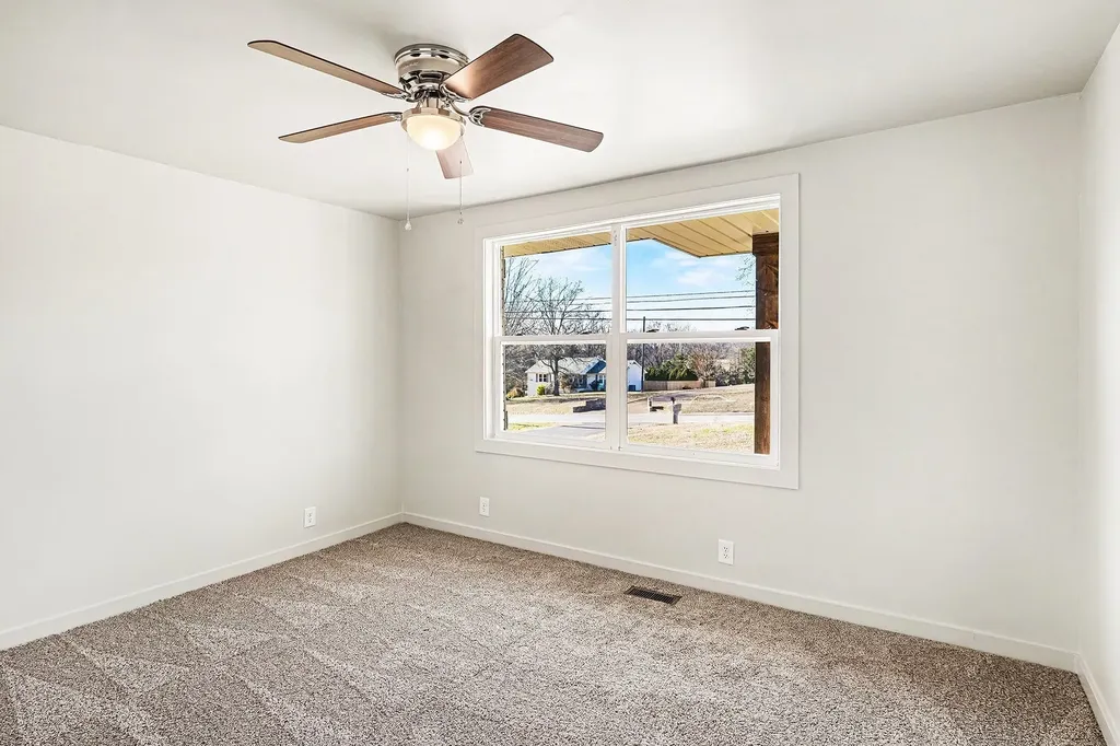 1616 Saundersville Ferry Road Mount Juliet TN 37122