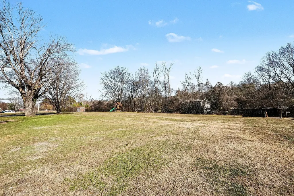 1616 Saundersville Ferry Road Mount Juliet TN 37122