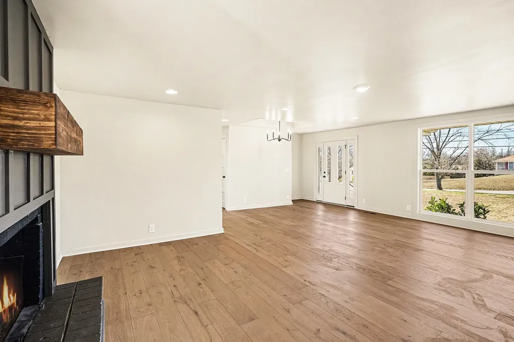 1616 Saundersville Ferry Road Mount Juliet TN 37122