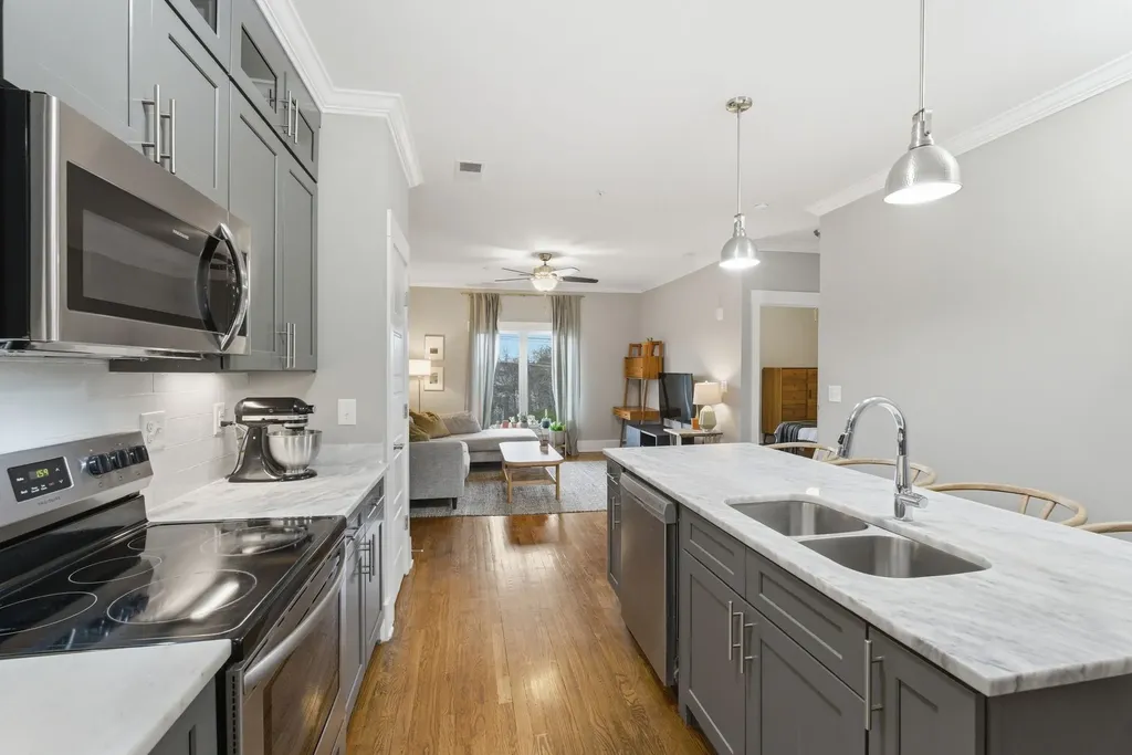 3303 Gallatin Pike Nashville TN 37216