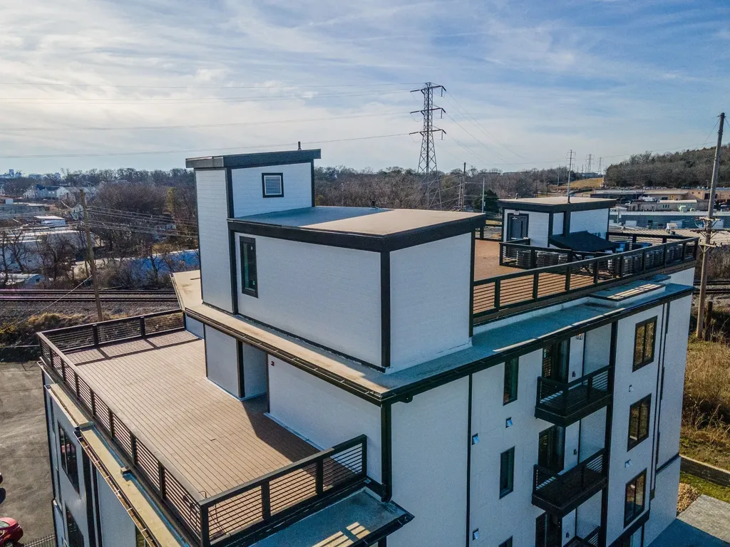 3303 Gallatin Pike Nashville TN 37216