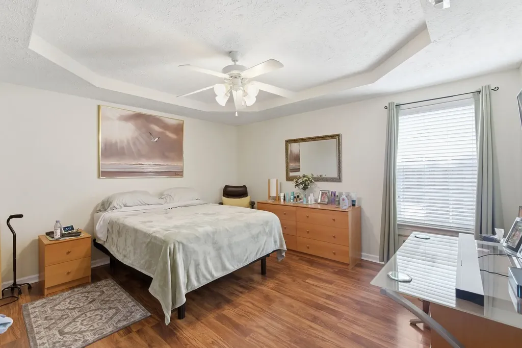 4053 George Buchanan Drive La Vergne TN 37086
