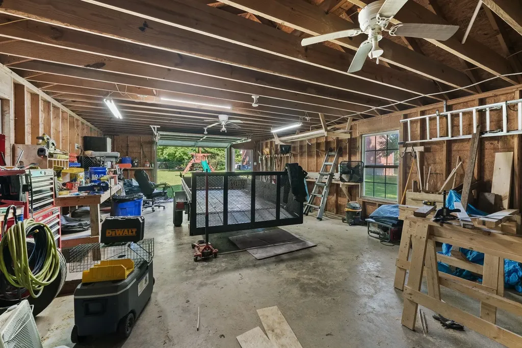 3290 Anes Station Road Lewisburg TN 37091