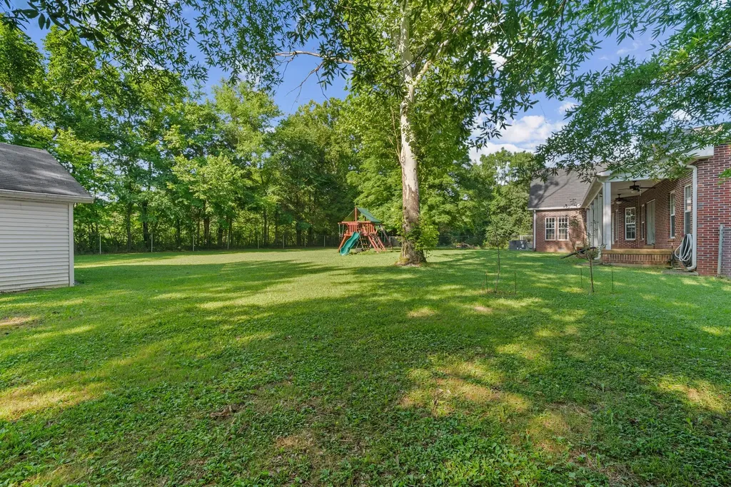 3290 Anes Station Road Lewisburg TN 37091