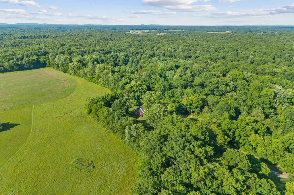 3290 Anes Station Road Lewisburg TN 37091