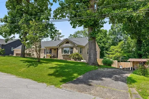 1413 Millbro Circle Chattanooga TN 37412
