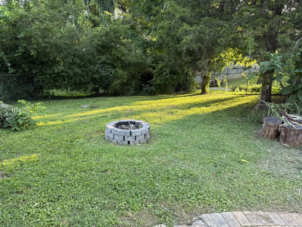 505 W 15th Street Columbia TN 38401