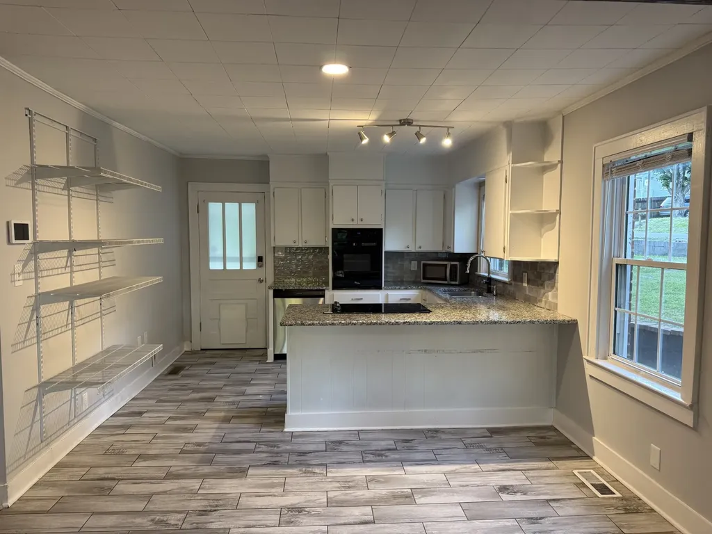 505 W 15th Street Columbia TN 38401