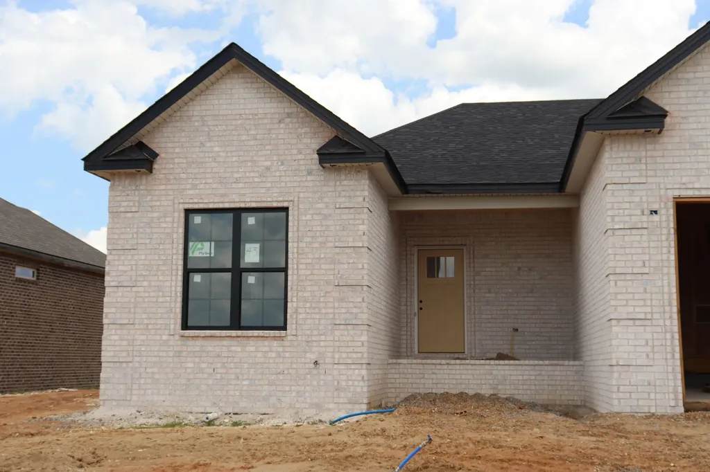 221 Harvest Moon Drive Clarksville TN 37043