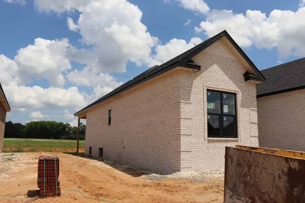 221 Harvest Moon Drive Clarksville TN 37043