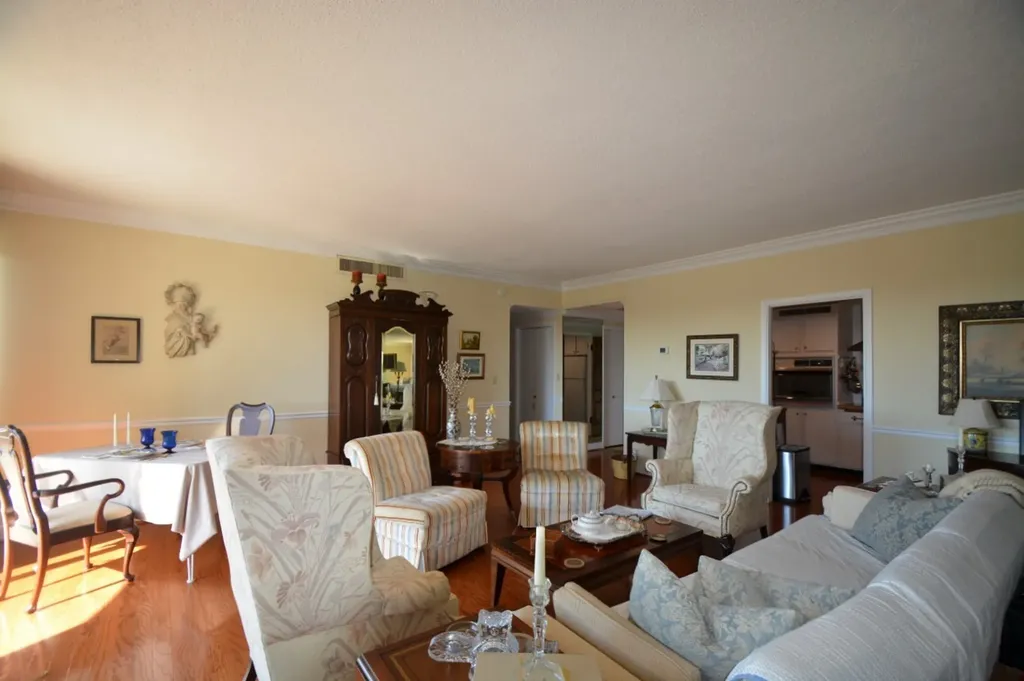 4215 Harding Pike Nashville TN 37205