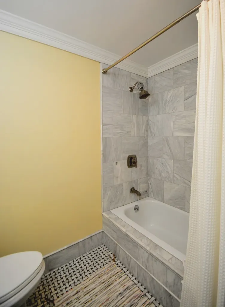 4215 Harding Pike Nashville TN 37205