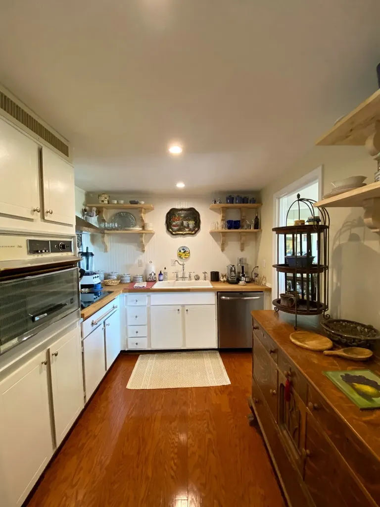 4215 Harding Pike Nashville TN 37205