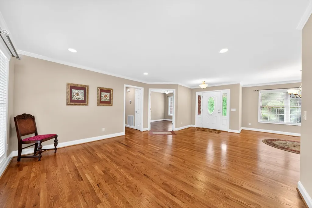 1156 Beam Avenue Cookeville TN 38501