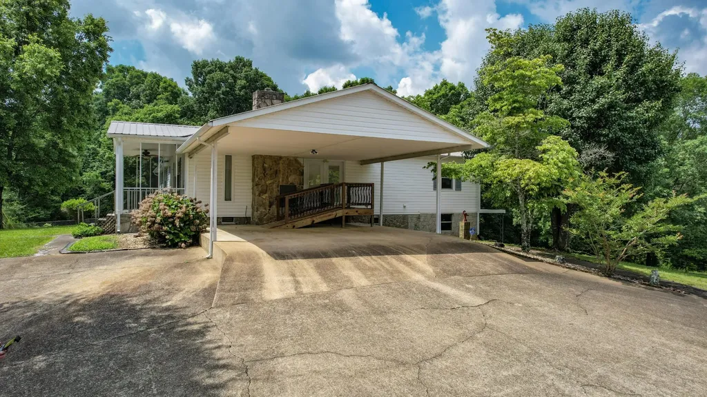 428 Caldwell Road, SE Cleveland TN 37323