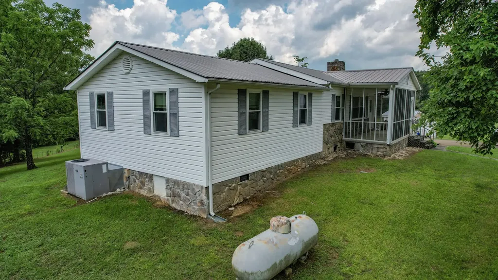 428 Caldwell Road, SE Cleveland TN 37323