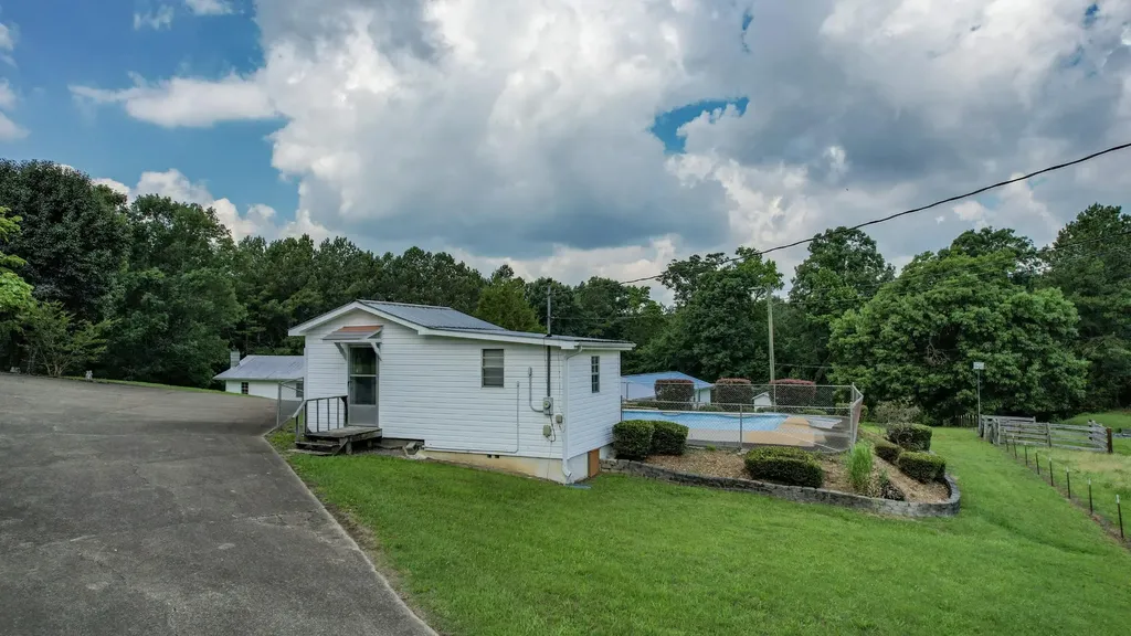 428 Caldwell Road, SE Cleveland TN 37323