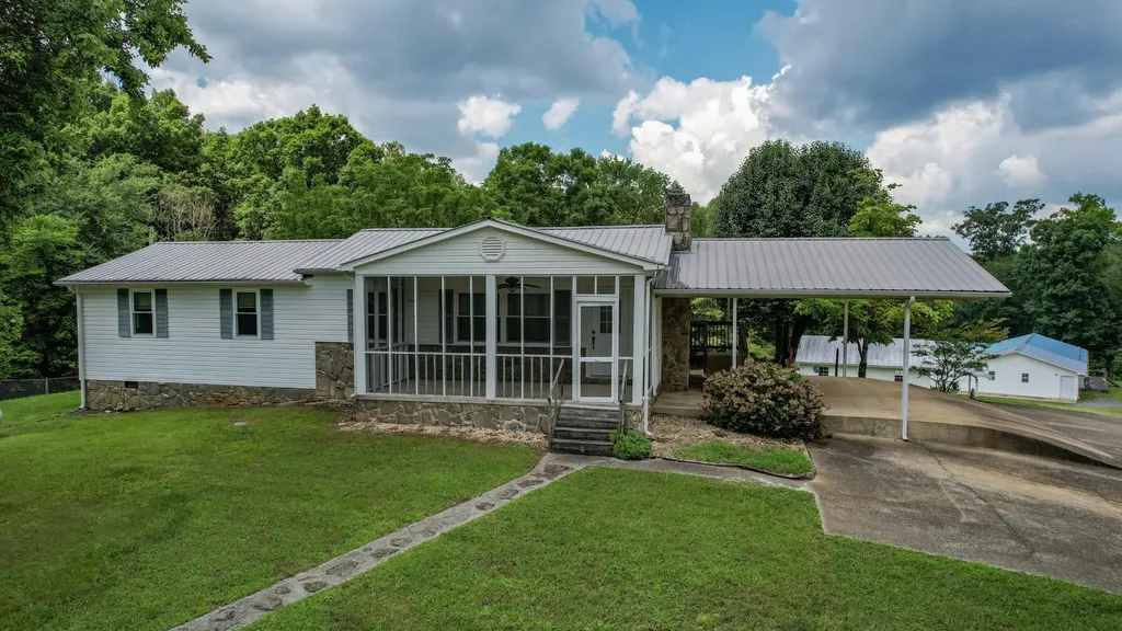 428 Caldwell Road, SE Cleveland TN 37323