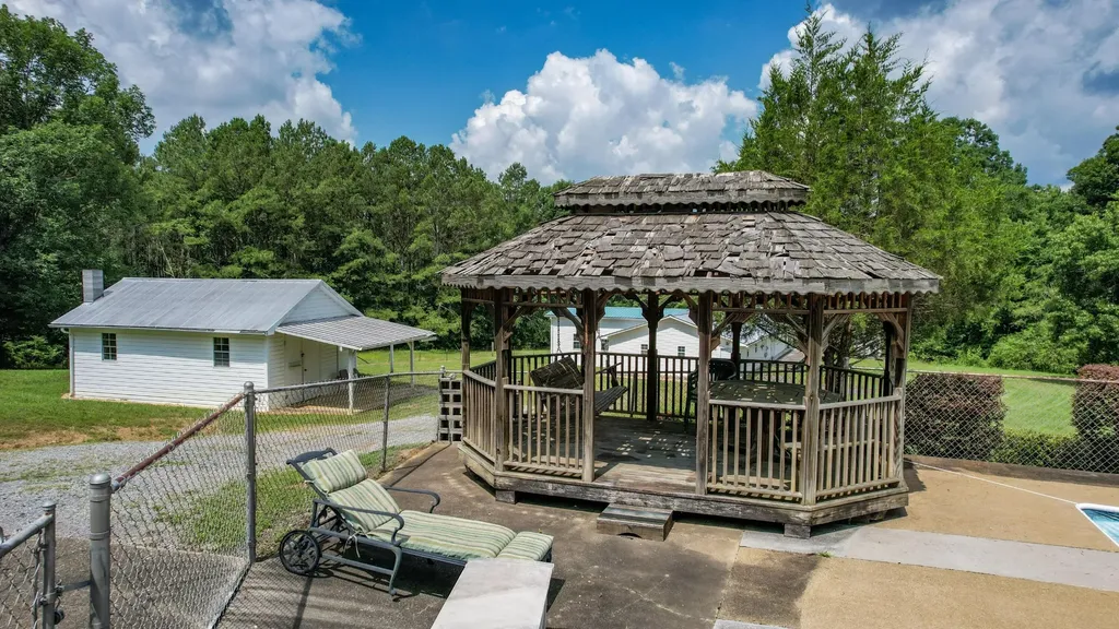 428 Caldwell Road, SE Cleveland TN 37323