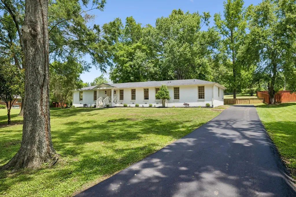 1314 Dalemere Drive Nashville TN 37207