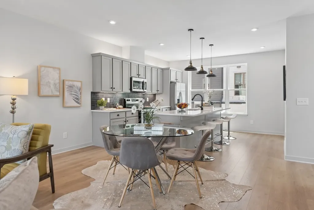 344 East Village Lane Nashville TN 37216