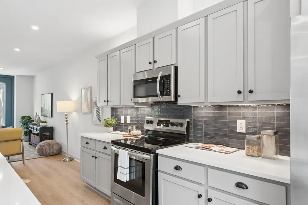 344 East Village Lane Nashville TN 37216