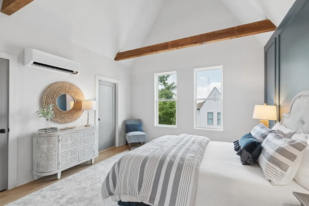 344 East Village Lane Nashville TN 37216