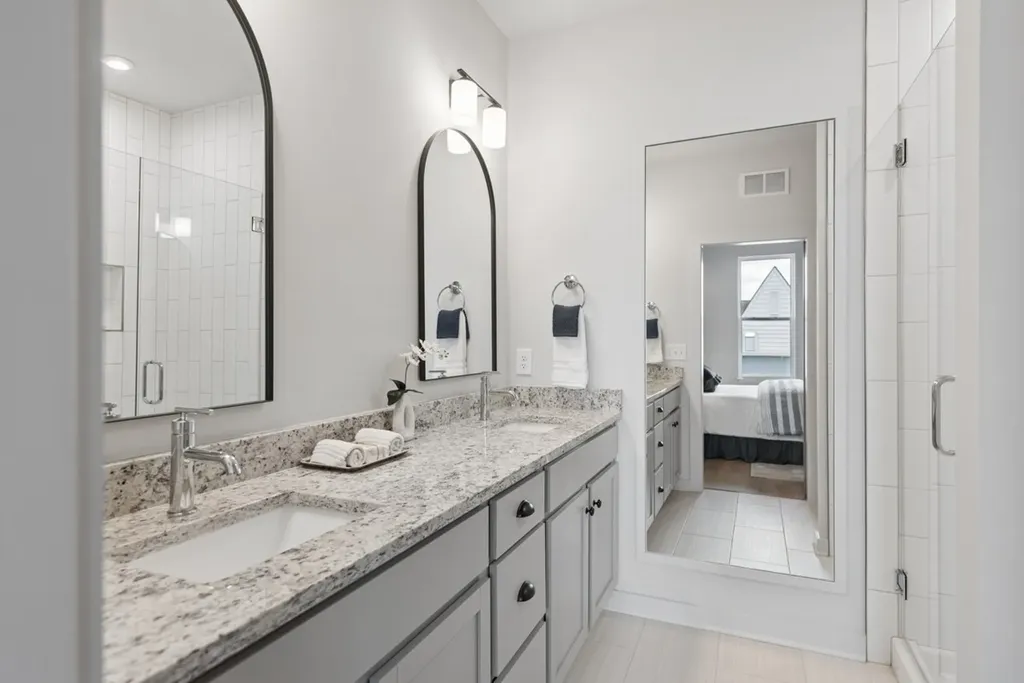 344 East Village Lane Nashville TN 37216