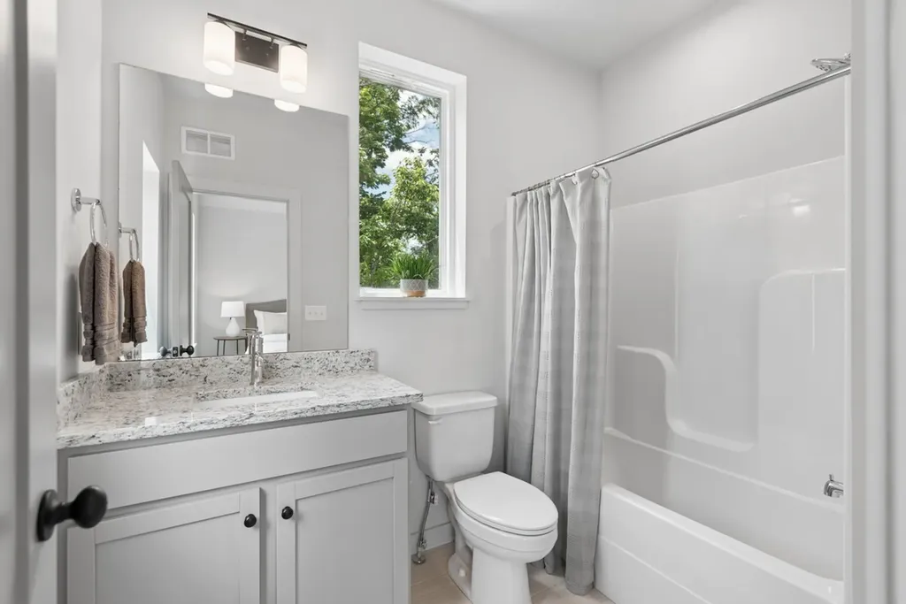 344 East Village Lane Nashville TN 37216