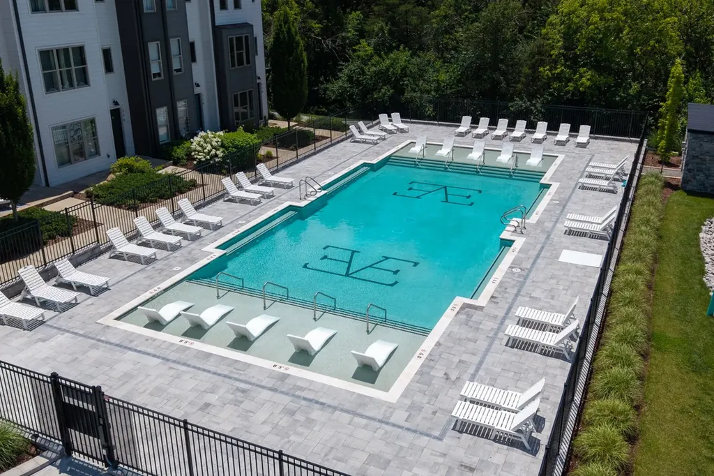 344 East Village Lane Nashville TN 37216